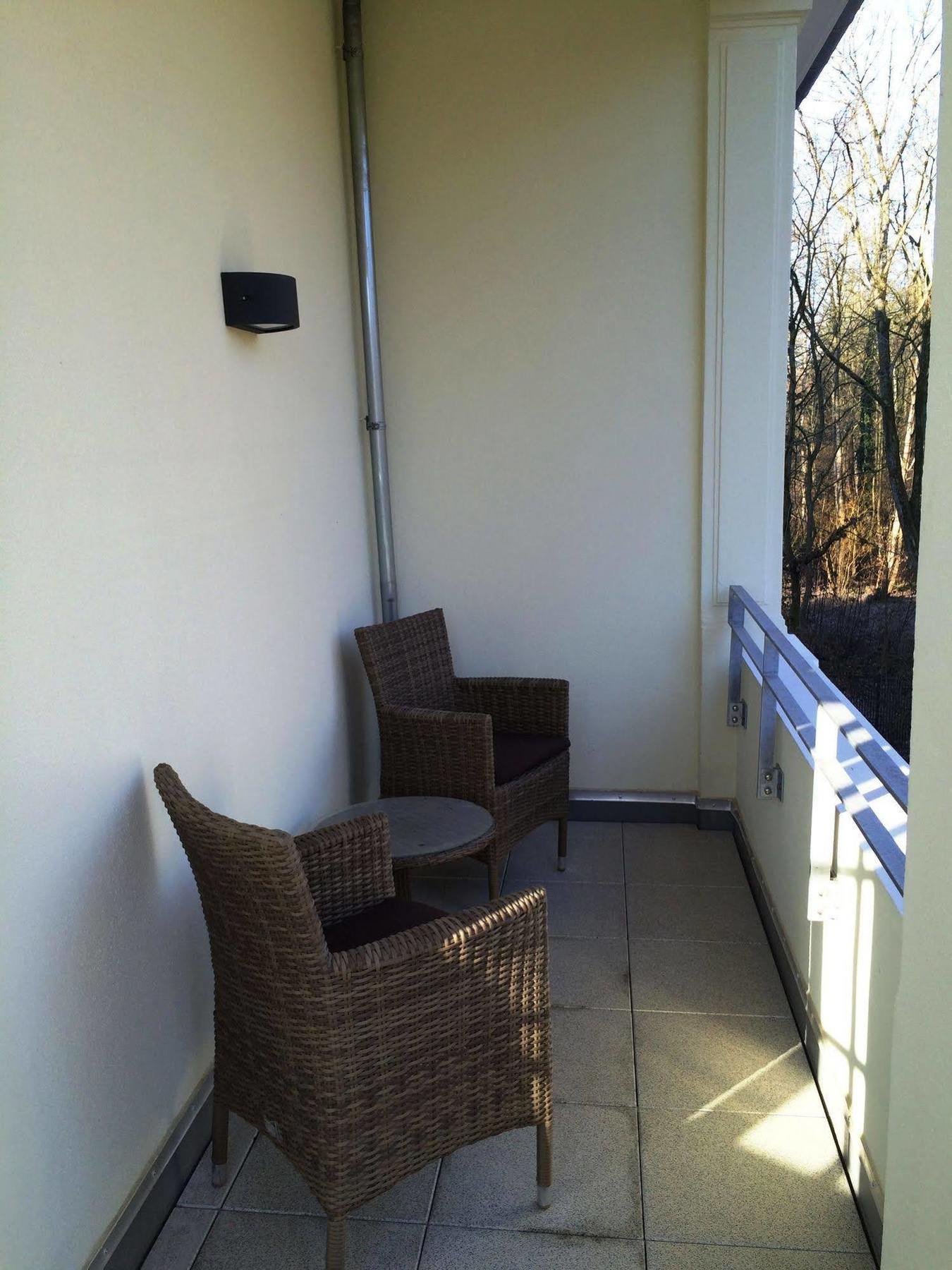 Appartements Am Kurpark Bad Pyrmont Exterior foto